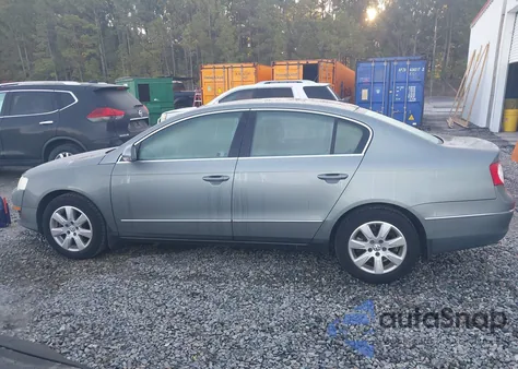 2007 Volkswagen Passat 2.0T/Wolfsburg Edition from USA, damaged, VIN WVWAK73C17P009000